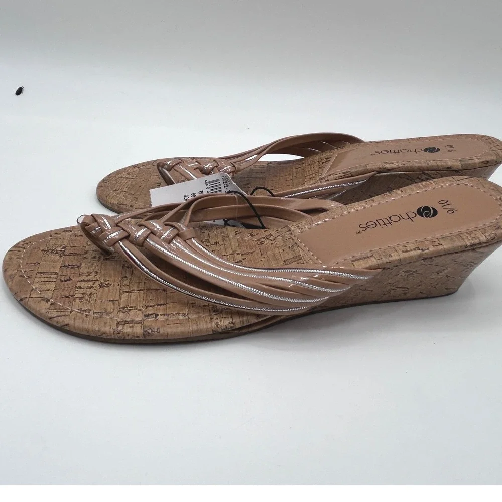chatties nwt 10